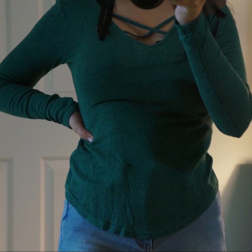 Green long sleeve shirt